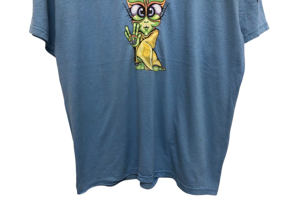Vintage RAVE 🔥 PSYCHEDELIC ALIEN PEACE LSD GRAPHICAL TEE Size US L / EU 52-54 / 3 - 4 Thumbnail