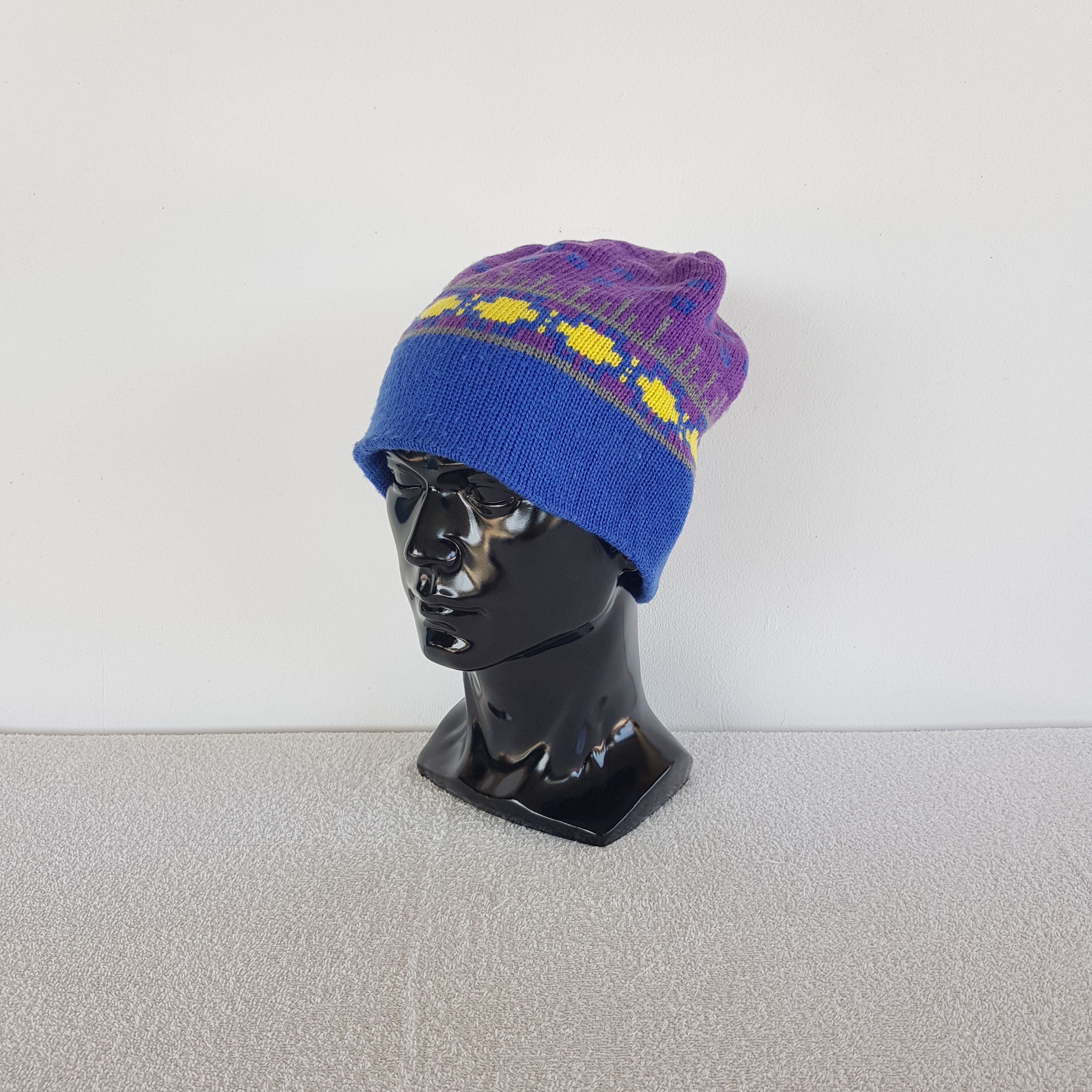 Japanese Brand Vintage 90s Japanese Beanie Aztec Snow Caps Hats. Size ONE SIZE - 1 Thumbnail