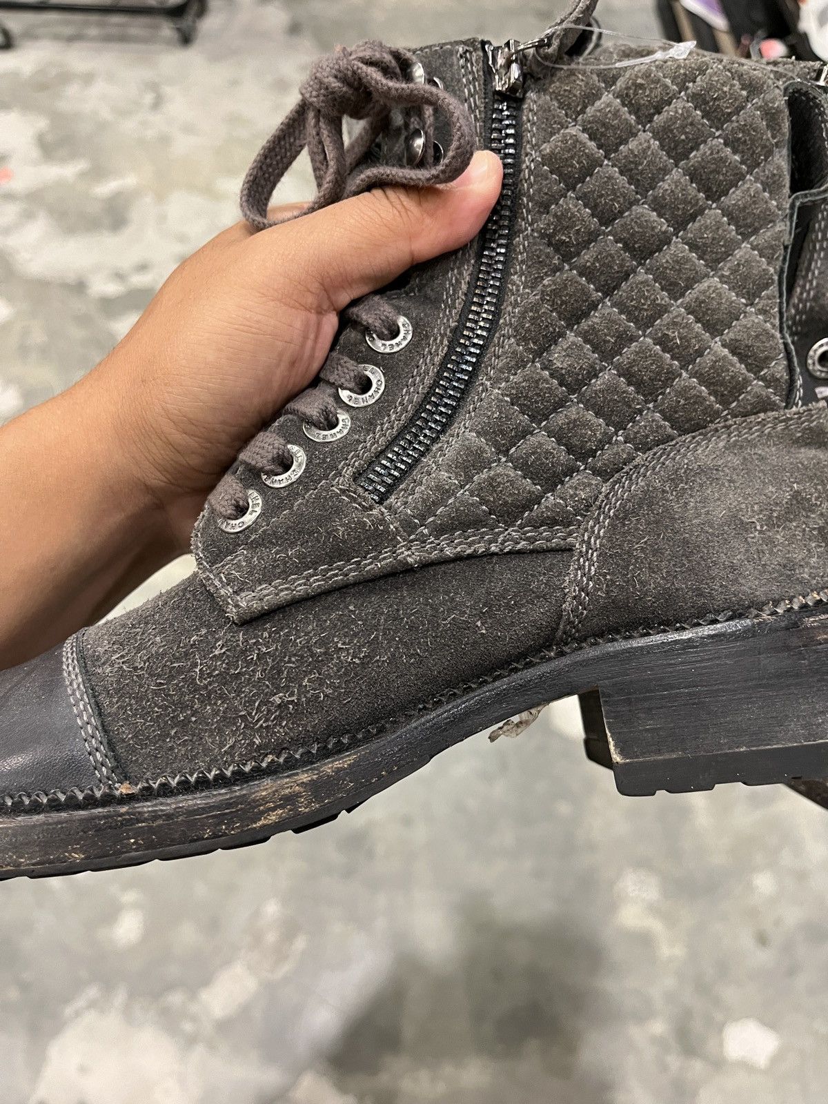 Chanel CHANEL Suede Quilted Combat Boots Size US 5 / IT 35 - 6 Thumbnail