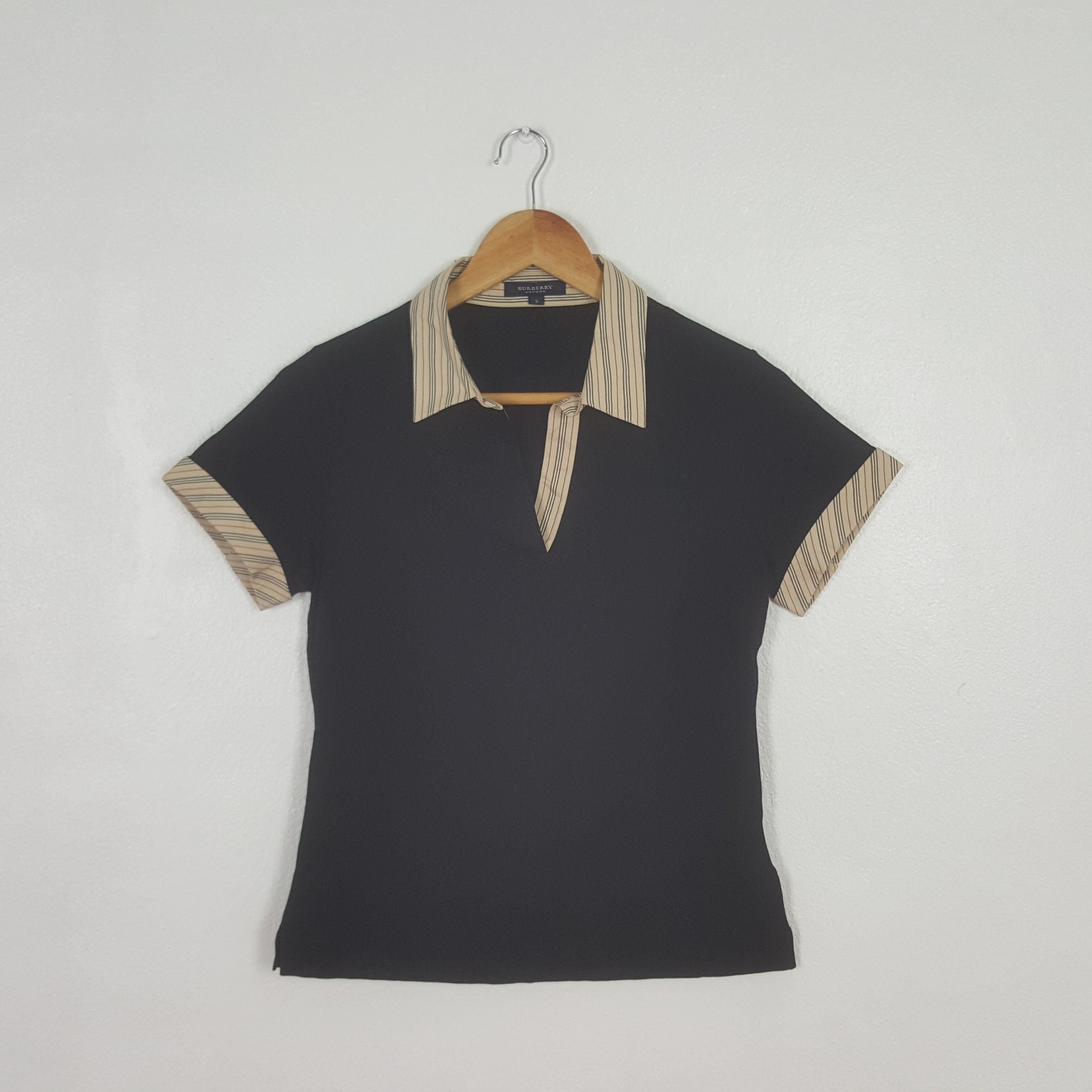 Burberry Vintage Burberry London Nova Check Polos C312N74 Size US XS / EU 42 / 0 - 1 Thumbnail