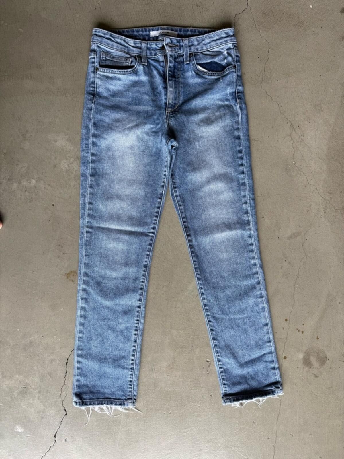 Other Joe’s Jeans / Mid Rise Straight Raw Hem / Light Wash Size 27" / US 4 / IT 40 - 2 Thumbnail