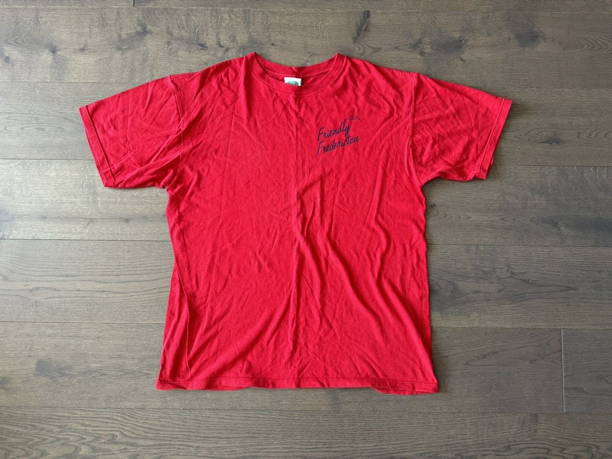 Vintage Naturals By Penman “Friendly Fredricton” Vintage Red T-Shirt Size US XL / EU 56 / 4 - 2 Thumbnail