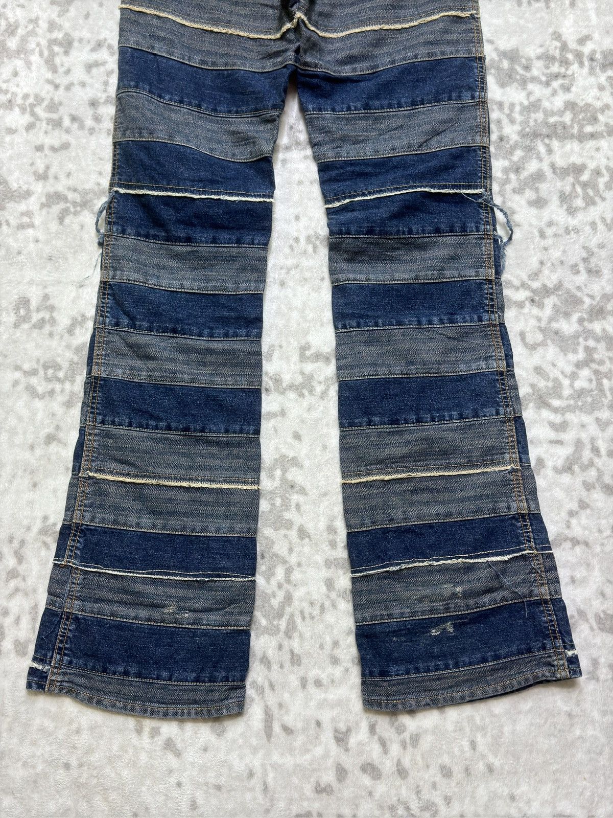 Hysteric Glamour Vintage 2000s Hysteric Glamour Flare “Hagi” Kinky Denim Size US 28 / EU 44 - 13 Thumbnail