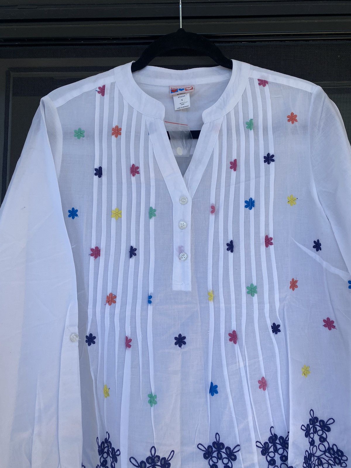 Other NWOT American Sweatshirt tunic blouse,, embroiderd eyelets Size S / US 4 / IT 40 - 6 Thumbnail