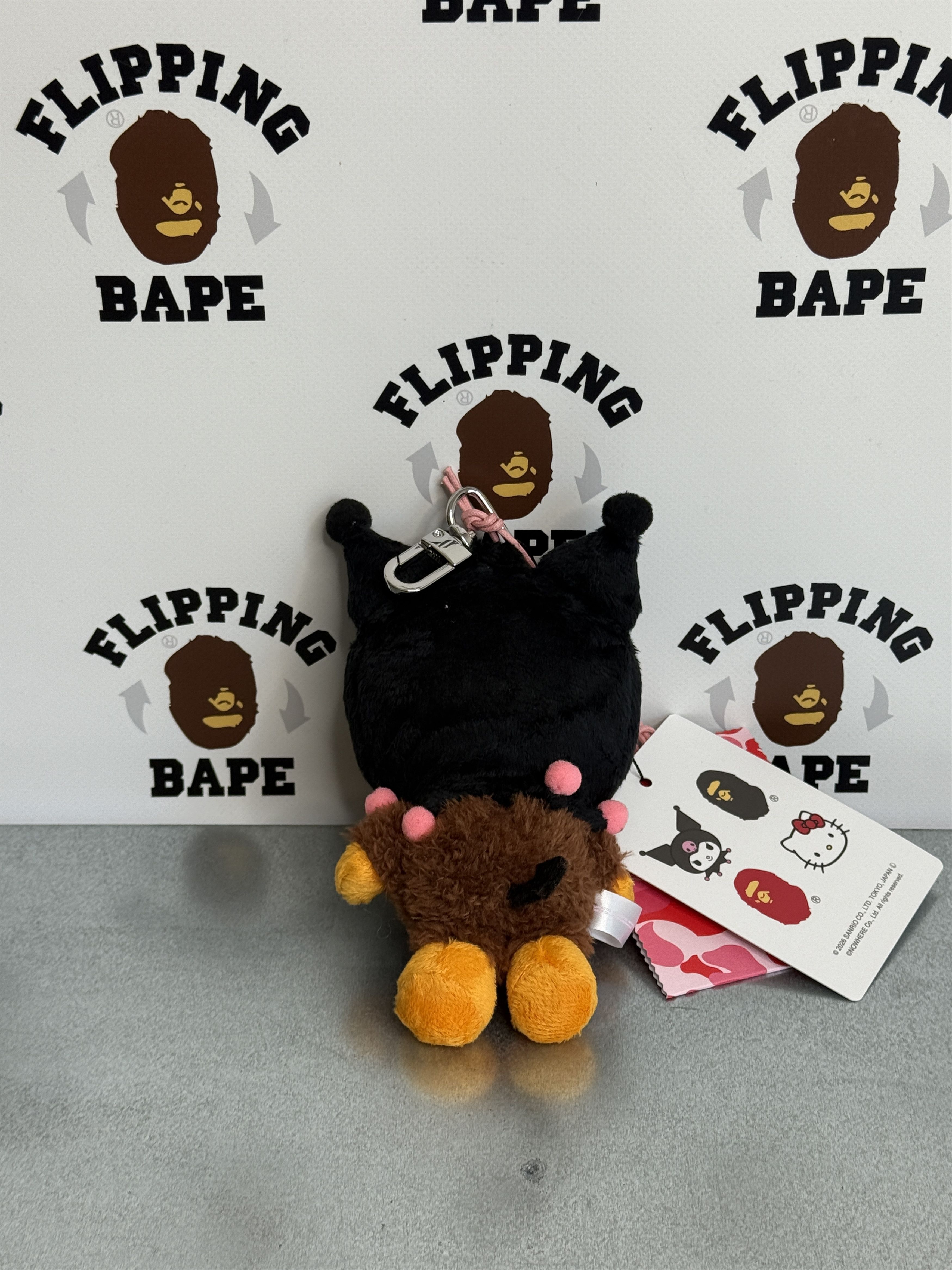 Bape BAPE X KUROMI PLUSH DOLL KEYCHAIN Size ONE SIZE - 2 Thumbnail