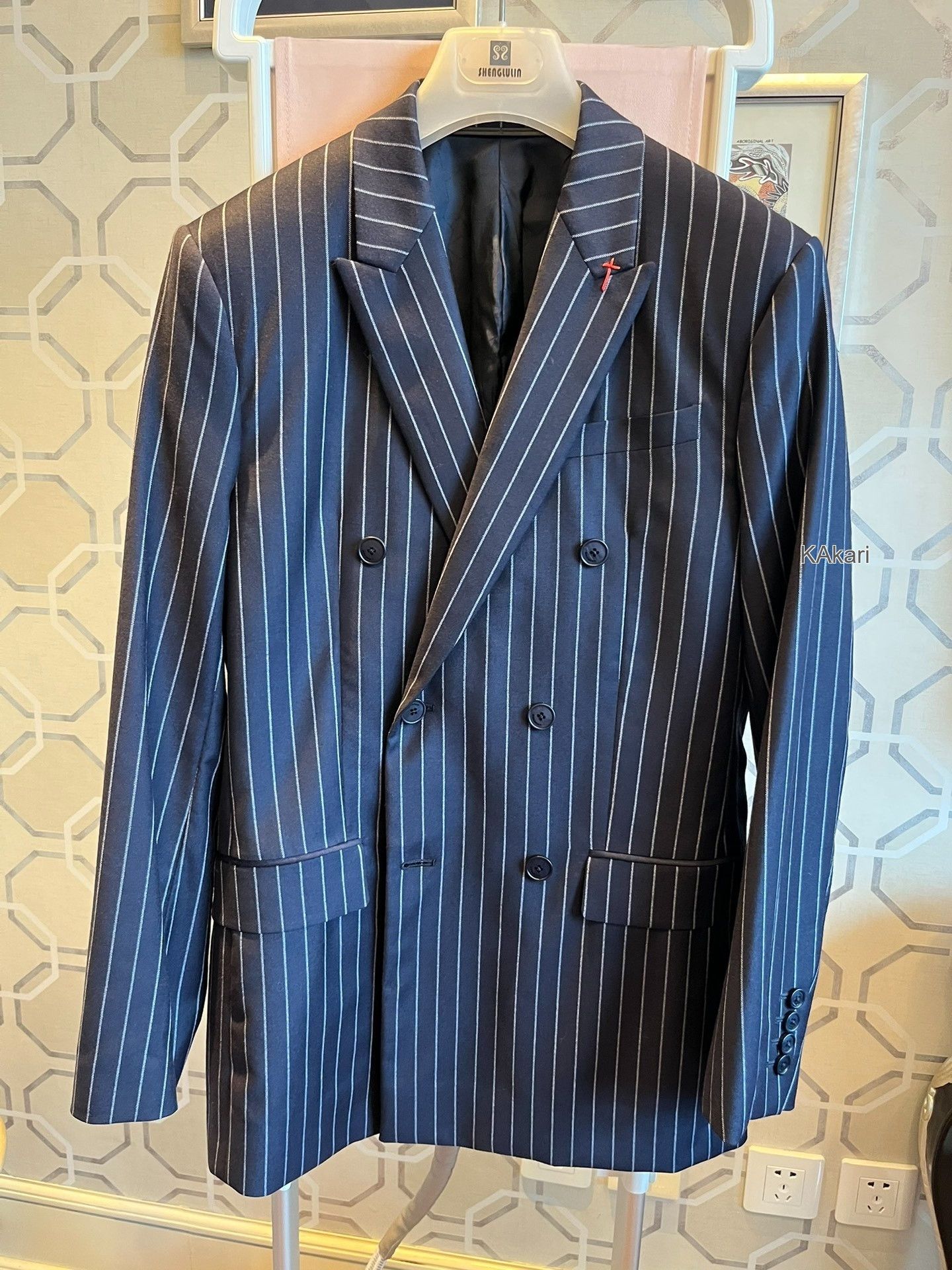 Givenchy Givenchy Striped Double-Breasted Suit Size US S / EU 44-46 / 1 - 9 Thumbnail