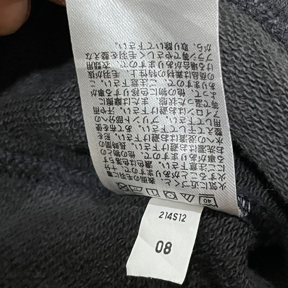Disney Uniqlo Disney Donald Duck Black Charcoal Grey Size US XL / EU 56 / 4 - 8 Thumbnail