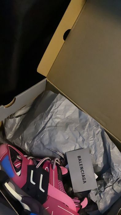 pink balenciaga speed runners