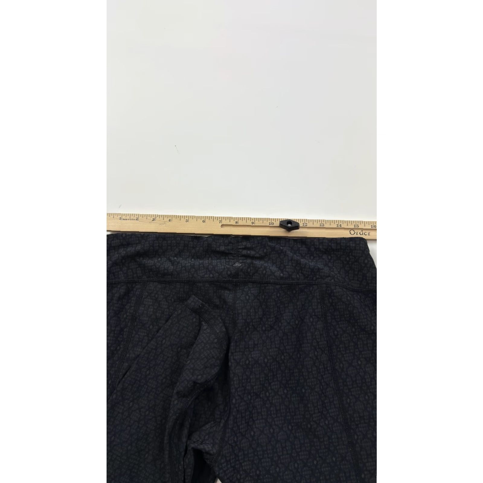 Prana Prana Leggings Womens Black XL Pattern Yoga Athletic Gym Stretch Pants Nylon Size 40" / US 18 - 7 Thumbnail
