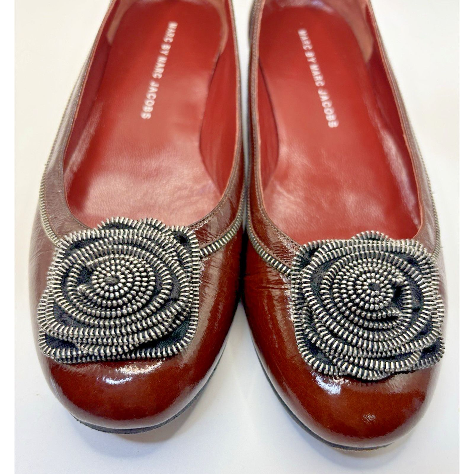 Marc by Marc Jacobs Marc by Marc Jacobs Patent Leather Flats 39/8-8.5 Size US 8.5 / IT 38.5 - 3 Thumbnail