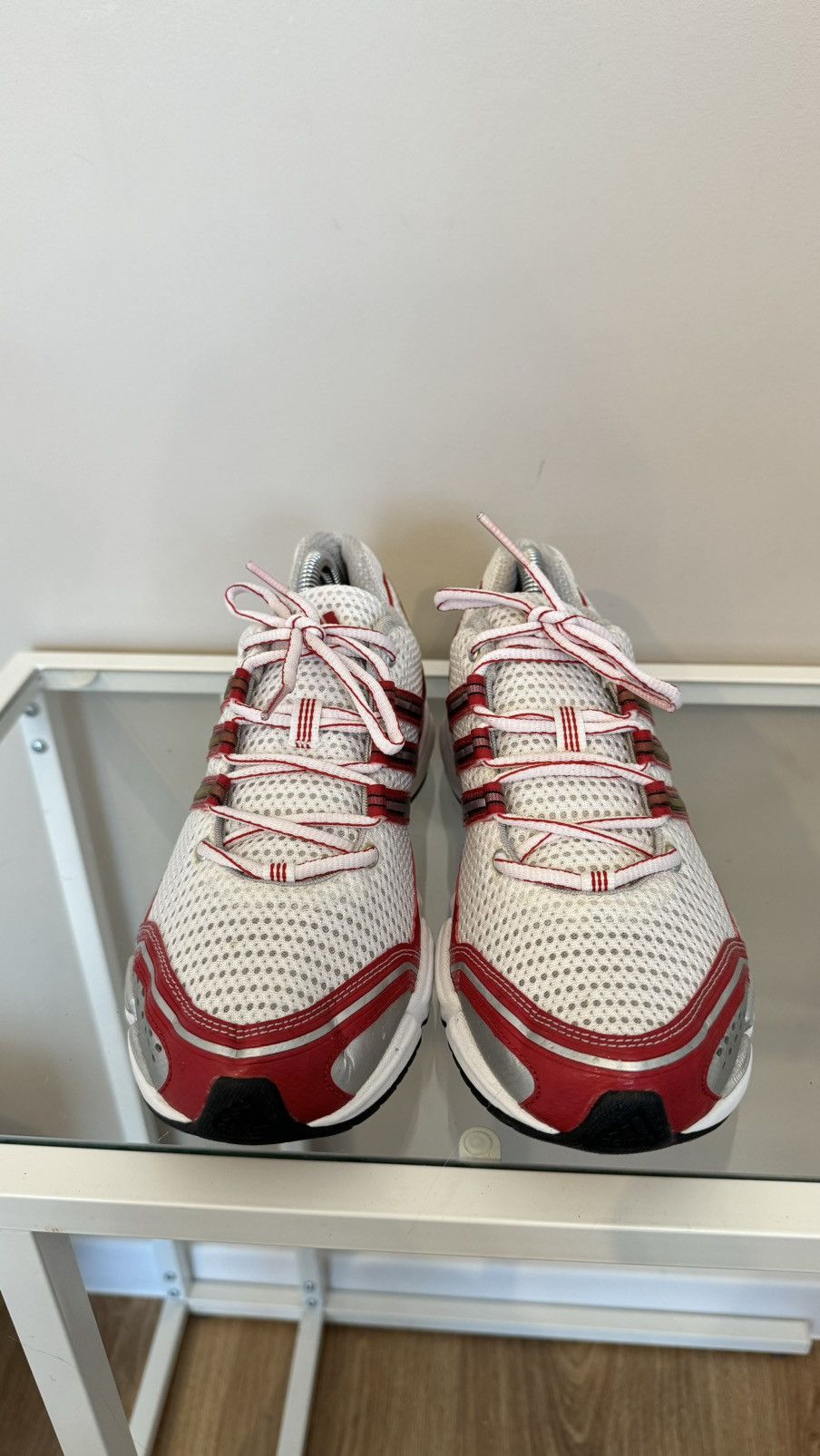 Adidas × Vintage Adidas 2010 white red sneakers vintage 00s y2k shoes rare Size US 9 / EU 42 - 2 Thumbnail