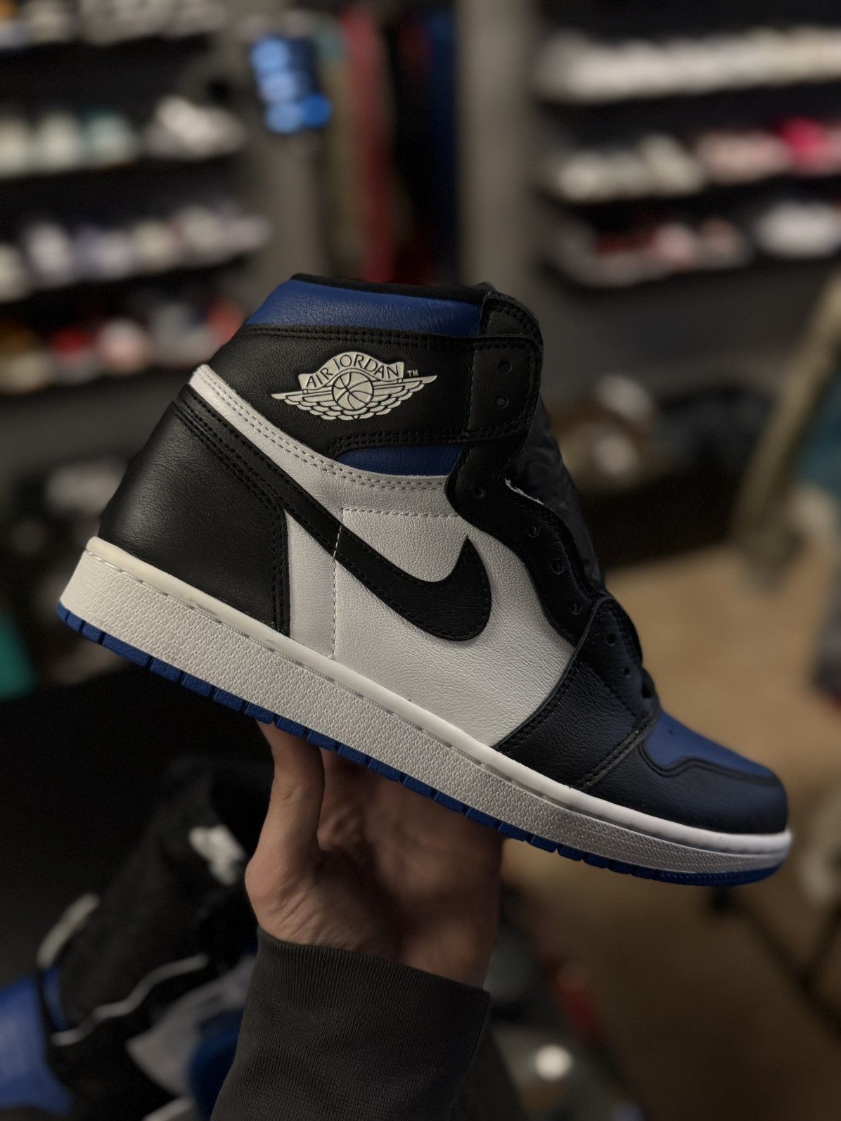 Jordan Brand × Nike Jordan 1 Hyper Royal Blue Size 10.5 (NEW) (555088-041) Size US 10.5 / EU 43-44 - 7 Thumbnail
