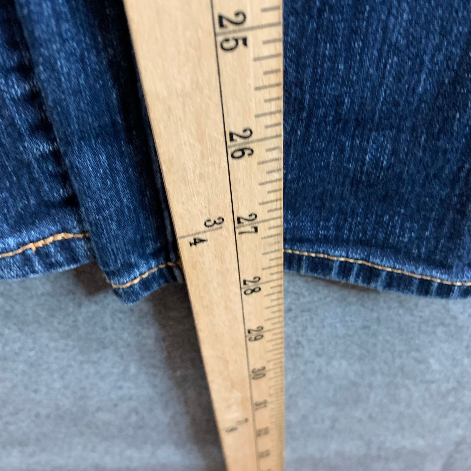 Old Navy Old Navy Jeans Women Size 4 Blue Denim Jeans Size 27" / US 4 / IT 40 - 6 Thumbnail