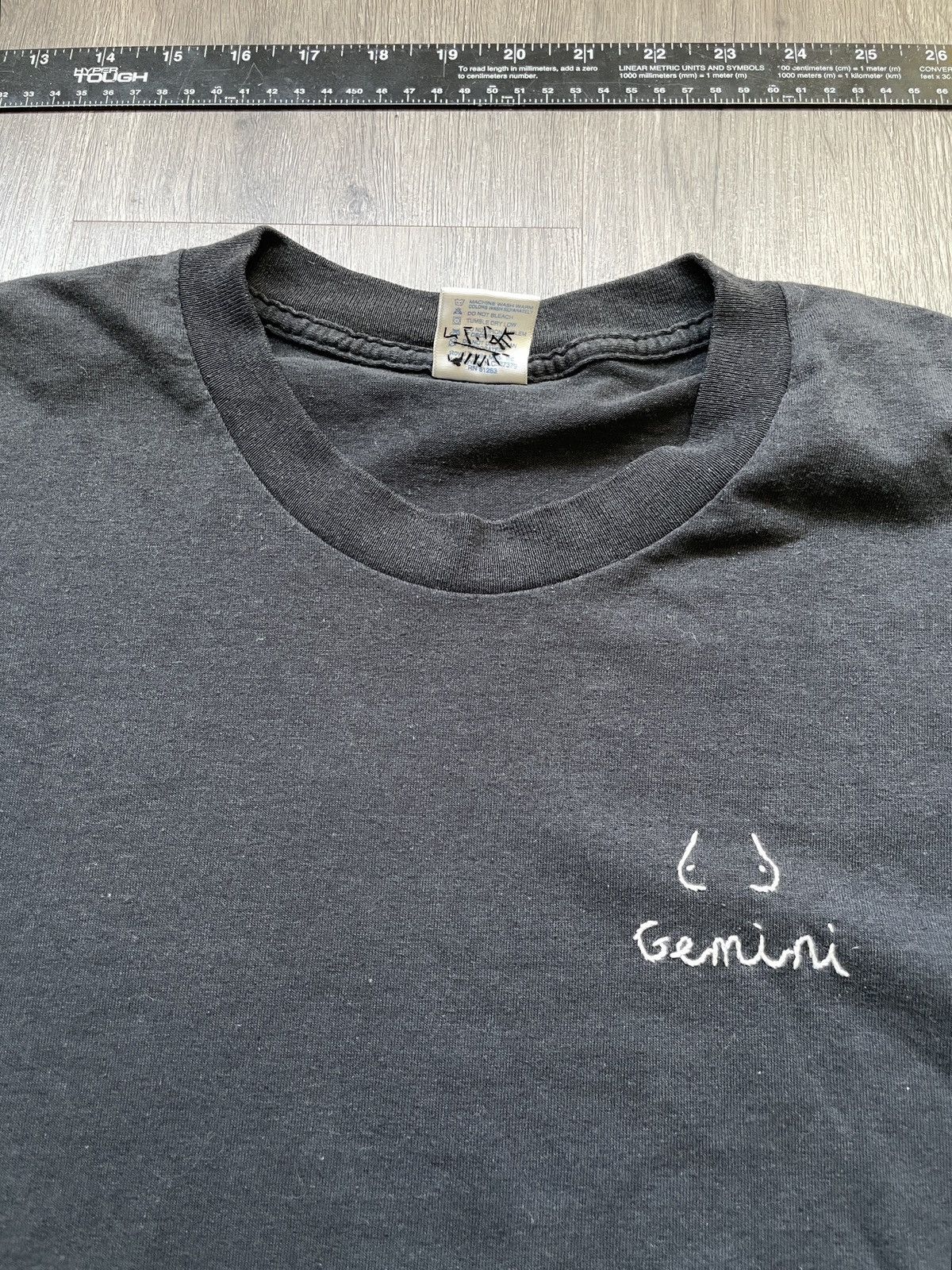 Vintage Vintage USA “Gemini Twins” Single-stitch T-Shirt (Sz. L) Size US L / EU 52-54 / 3 - 2 Thumbnail