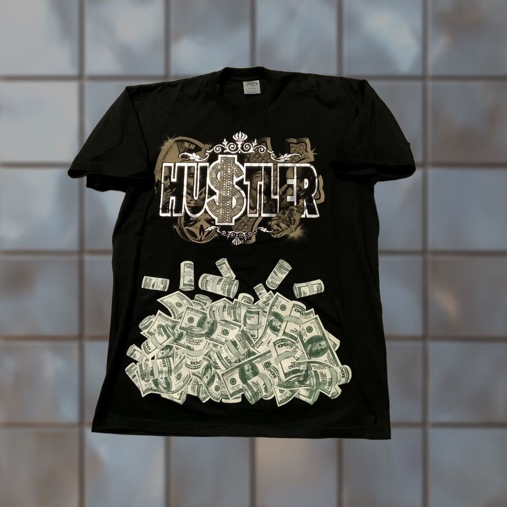 Vintage VINTAGE Hustler Tupac Studded Embellished Money Hip Hop Rap T-Shirt 2XLT Mens Black 90s 2000s Shirts Size US XXL / EU 58 / 5 - 1 Thumbnail
