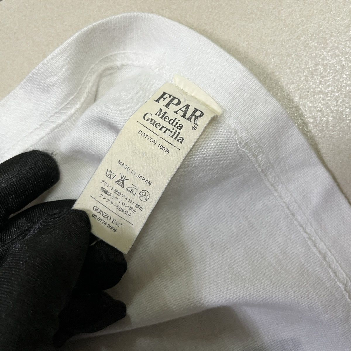 FPAR × Japanese Brand × Vintage Fpar Media Guerrilla Quotes T Shirt Size US M / EU 48-50 / 2 - 8 Thumbnail