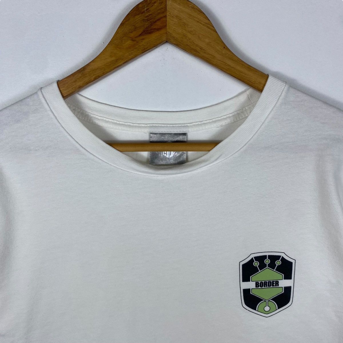 Anime WORLD TRIGGER Osamu Mikumo Anime Graphic Tee Shirt Free Size Size US M / EU 48-50 / 2 - 5 Thumbnail