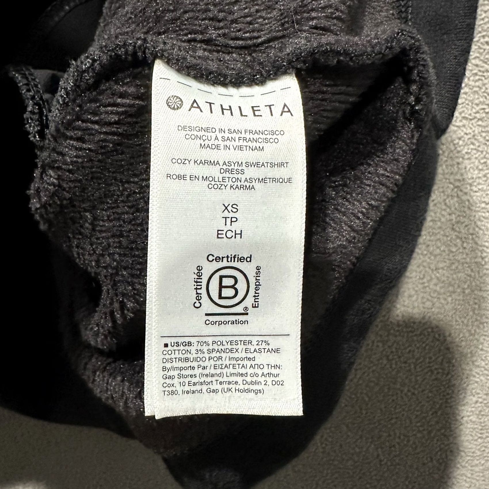 Athleta Athleta Sweatshirt Dress Womens XS Black Fleece Lined Cozy Karma GUC Size XS / US 0-2 / IT 36-38 - 5 Thumbnail