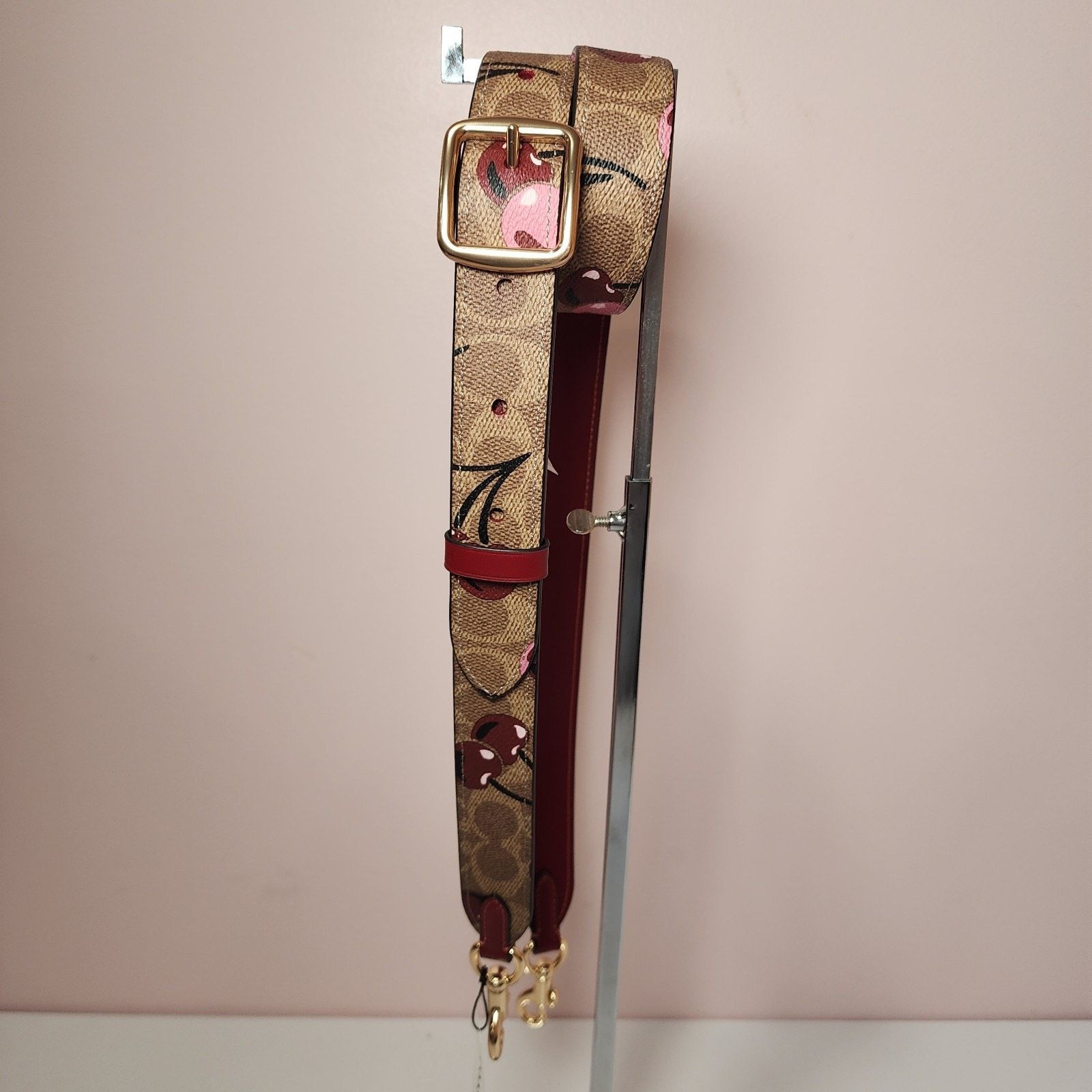 Coach NW Coach CZ021 Strap Tan Signature Leather Cherry Reversible Size ONE SIZE - 1 Thumbnail