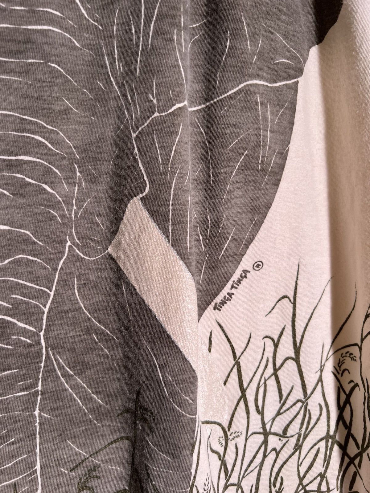 Vintage 90’s 2000’s Y2K VTG Vintage Tinga Tinga Elephant AOP T Shirt Size US XXL / EU 58 / 5 - 6 Thumbnail