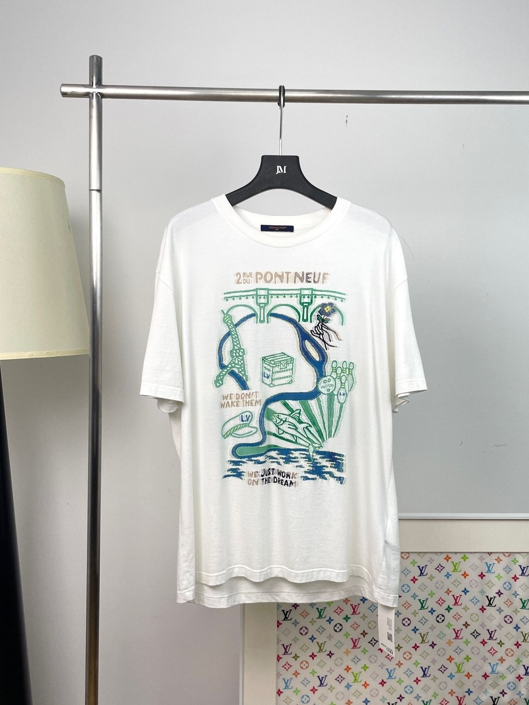 Louis Vuitton Louis Vuitton Pont Neuf Graphic T-Shirt XXL Size US XXL / EU 58 / 5 - 1 Thumbnail
