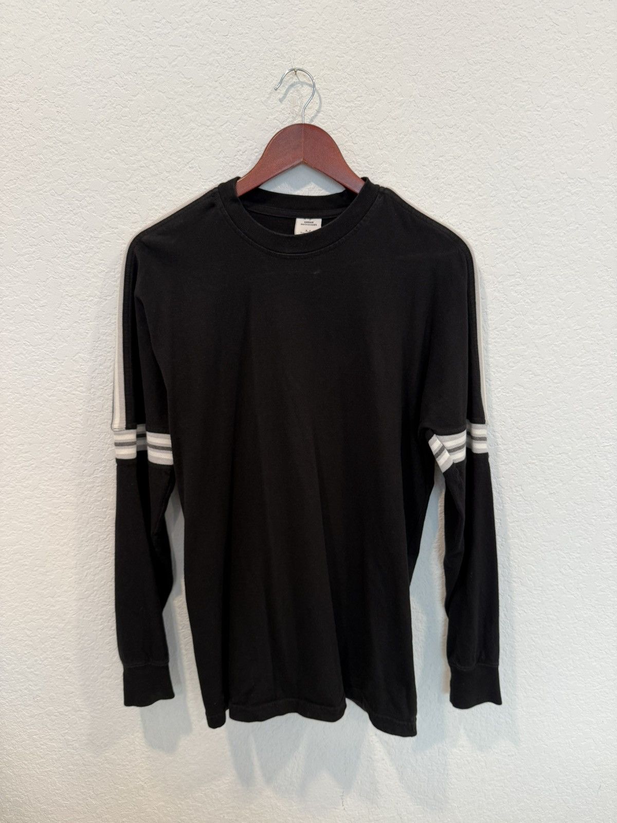 Urban Outfitters Urban Outfitters Long Sleeve T-Shirt Size US S / EU 44-46 / 1 - 1 Thumbnail