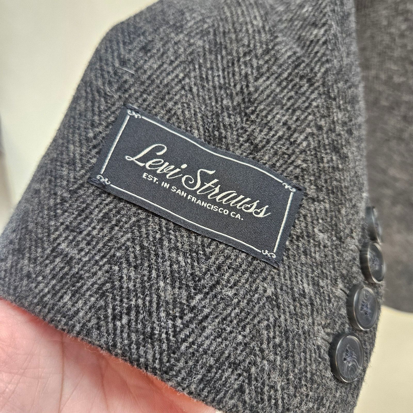 Levi's LEVI'S WOMEN'S XL GRAY WOOL HERRINGBONE BLAZER JACKET NWT Size XL / US 12-14 / IT 48-50 - 7 Thumbnail