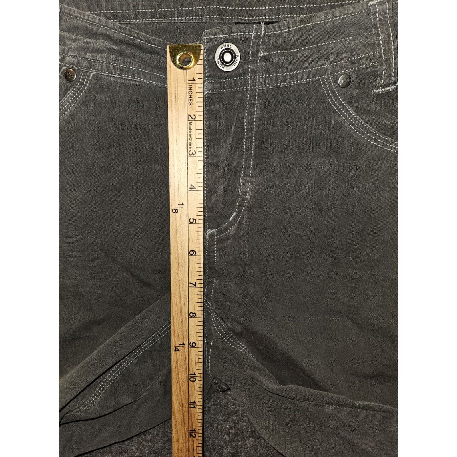 Vintage Kuhl Cargo Bermuda Shorts Women's 12 Gray Mid Rise Hiking Camping Outdoors Brown Spots? (Note: Kept original content intact) Size 34" / US 12 / IT 48 - 5 Thumbnail