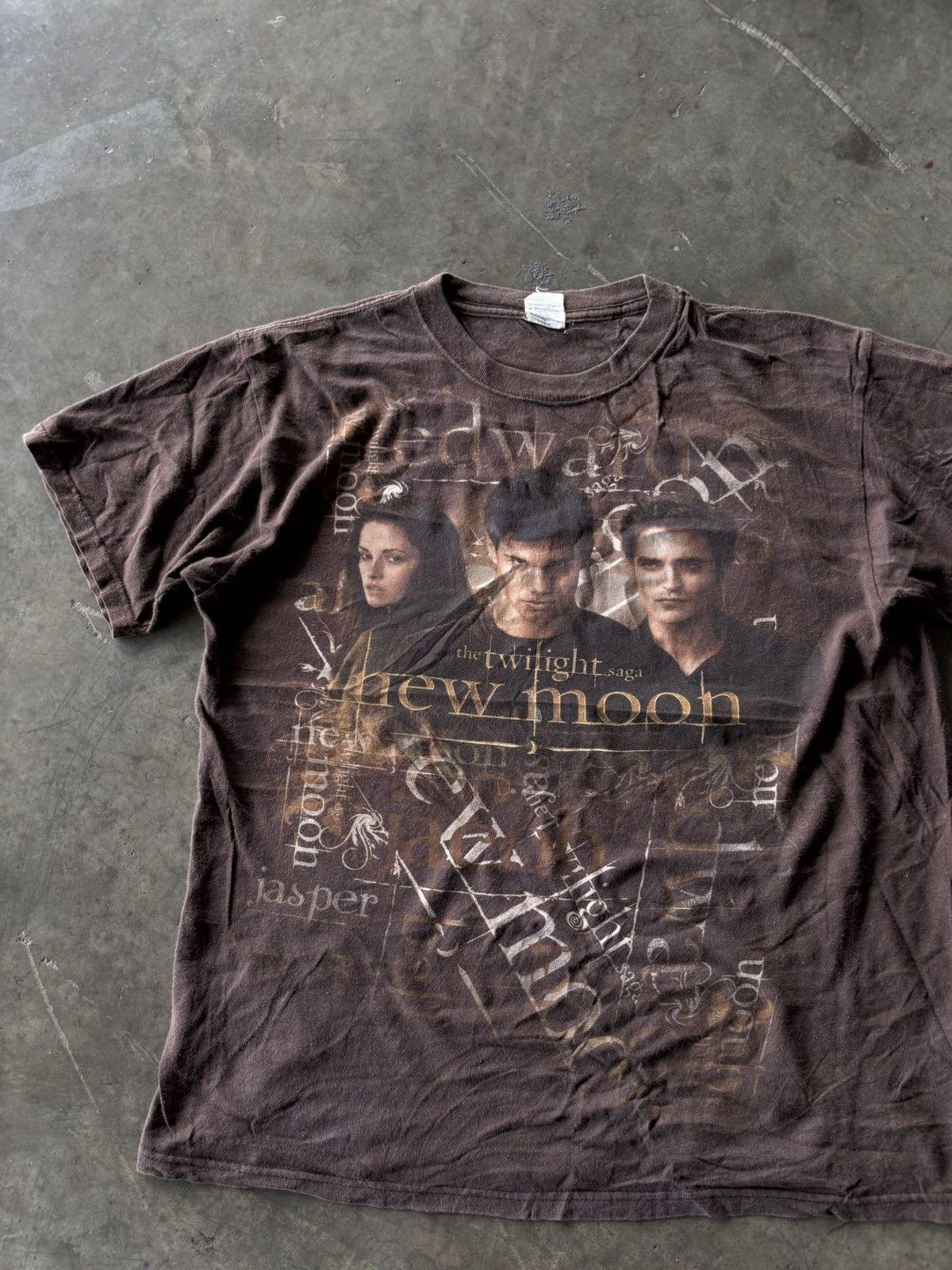 Other The Twilight Saga New Moon 2009 Size US L / EU 52-54 / 3 - 2 Thumbnail