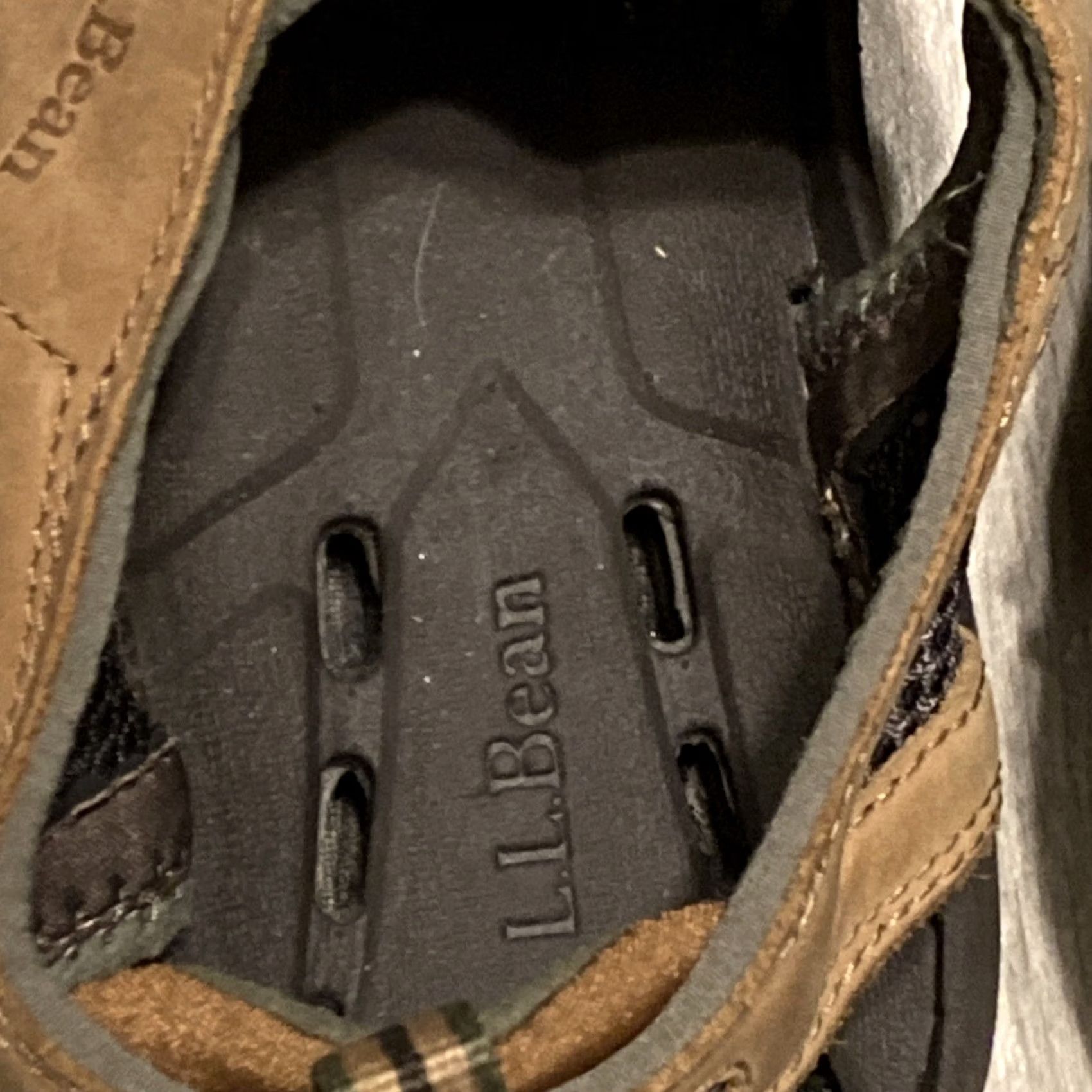 Vintage LL Bean Hiking Sandals Sport River Tan Size 11 Slip On Closed Toe All Terrain Men Shoes Brown Hiking Sandal Mens 11 All Terrain River Tan LL Bean Size US 11 / EU 44 - 8 Thumbnail