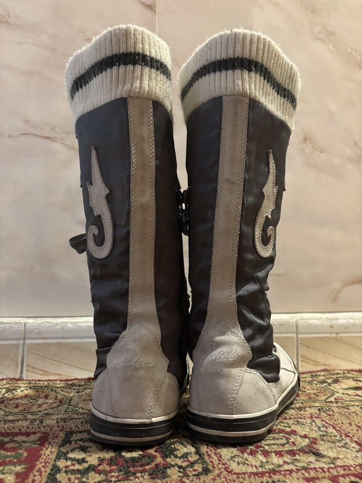 Diesel Diesel’s Pop Star The Voice (Grey and Off White) Size US 6 / IT 36 - 4 Thumbnail