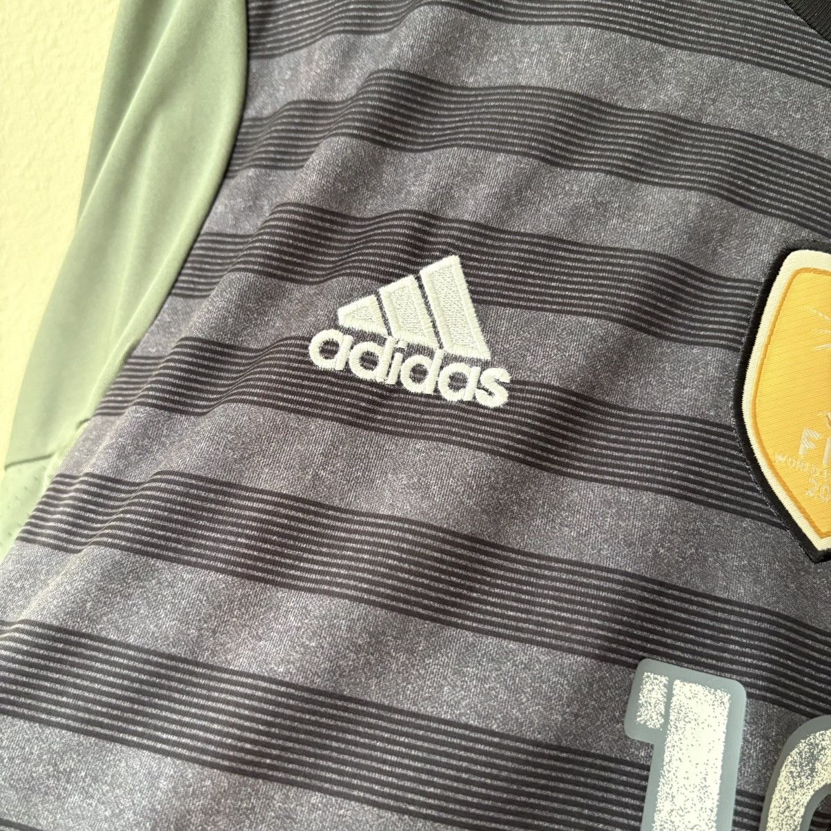 Vintage Germany Adidas #19 Gotze 2014 World Cup Jersey Blokcore Size US S / EU 44-46 / 1 - 7 Thumbnail