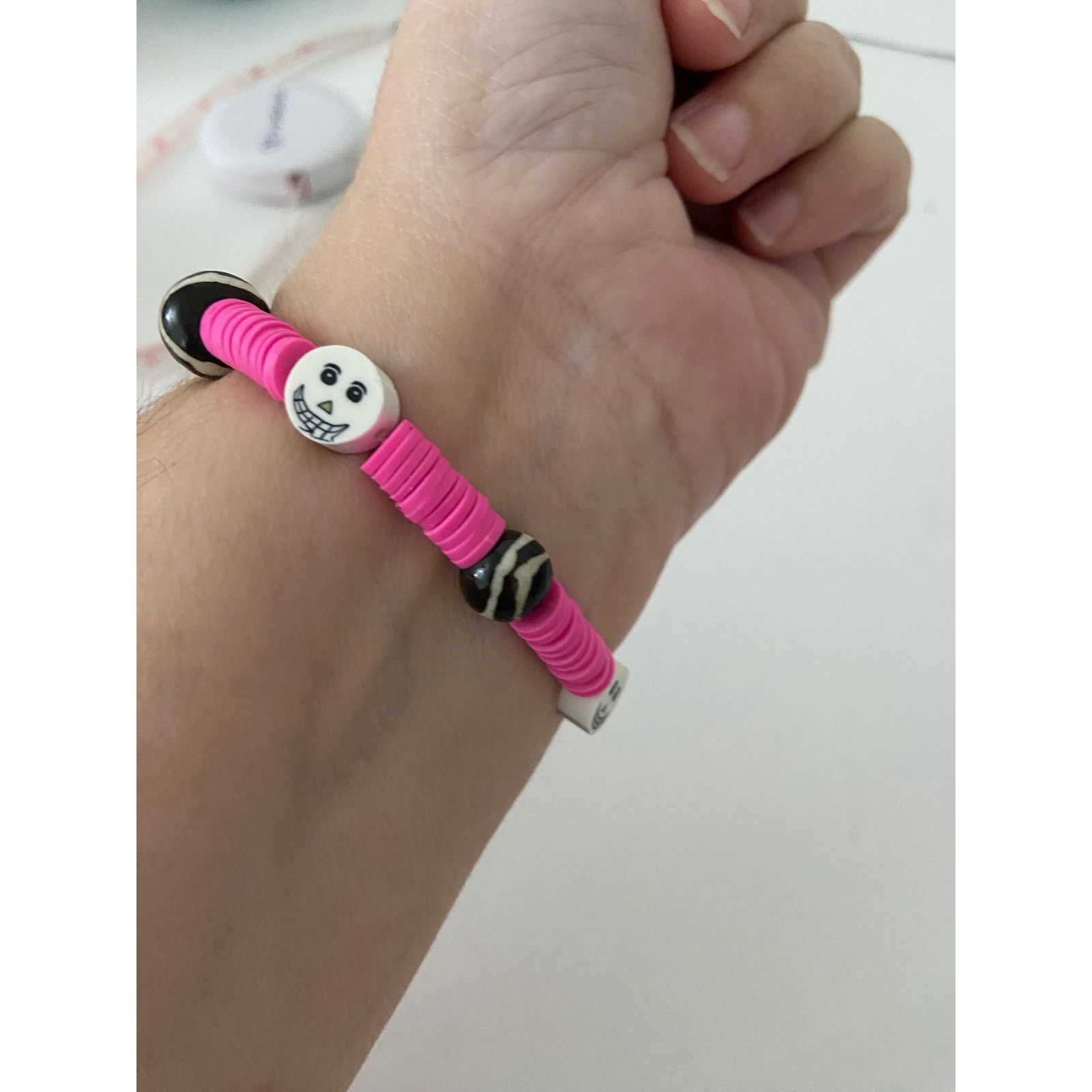 Handmade spooky face Halloween bracelet Size ONE SIZE - 4 Thumbnail