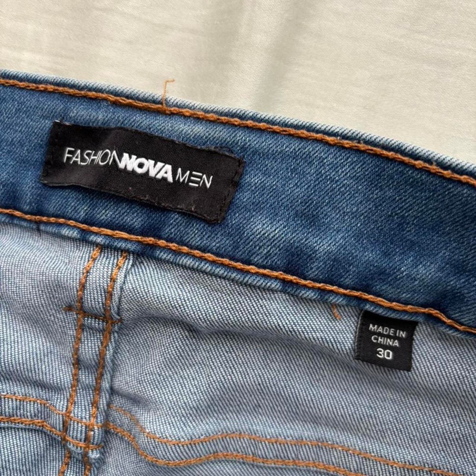 Fashion Nova Washed ripped jeans indie sleaze Size US 30 / EU 46 - 3 Thumbnail