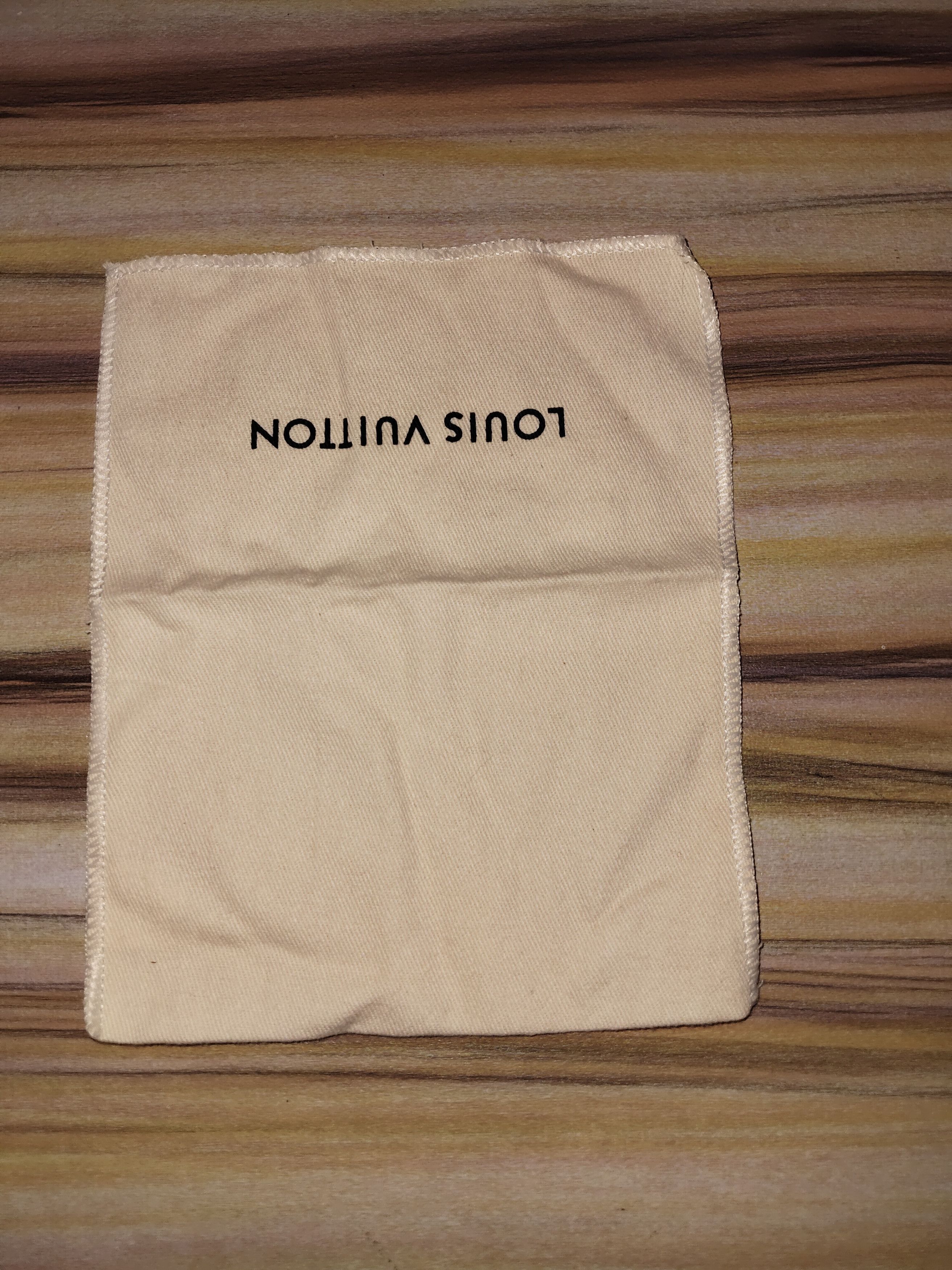 Louis Vuitton LOUIS VUITTON Dust Bag Size ONE SIZE - 2 Thumbnail