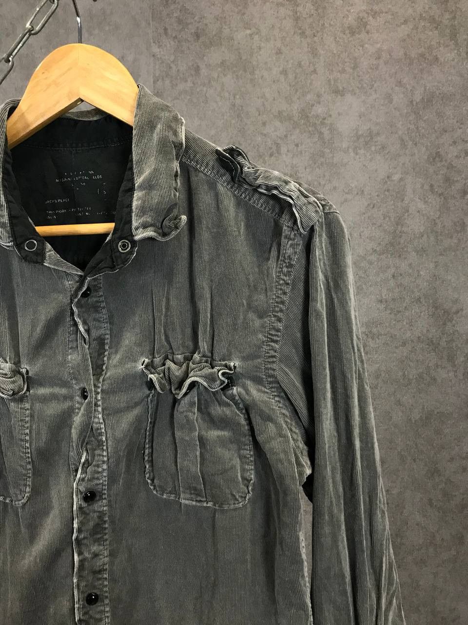 Allsaints Allsaints vintage velvet avant garde shirt Size US S / EU 44-46 / 1 - 2 Thumbnail