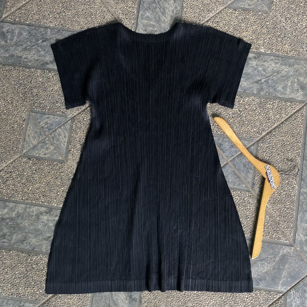 Issey Miyake × Pleats Please Issey Miyake Pleats Please Issey Miyake Tunic short sleeve Size ONE SIZE - 8 Thumbnail