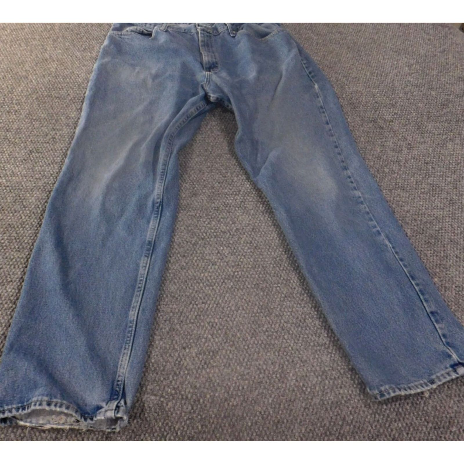 Wrangler Wrangler Jeans Mens 38x32 Relaxed Fit Light Blue Denim Workwear Straight Cowboy Pockets Zipper Regular Men Size US 38 / EU 54 - 2 Thumbnail