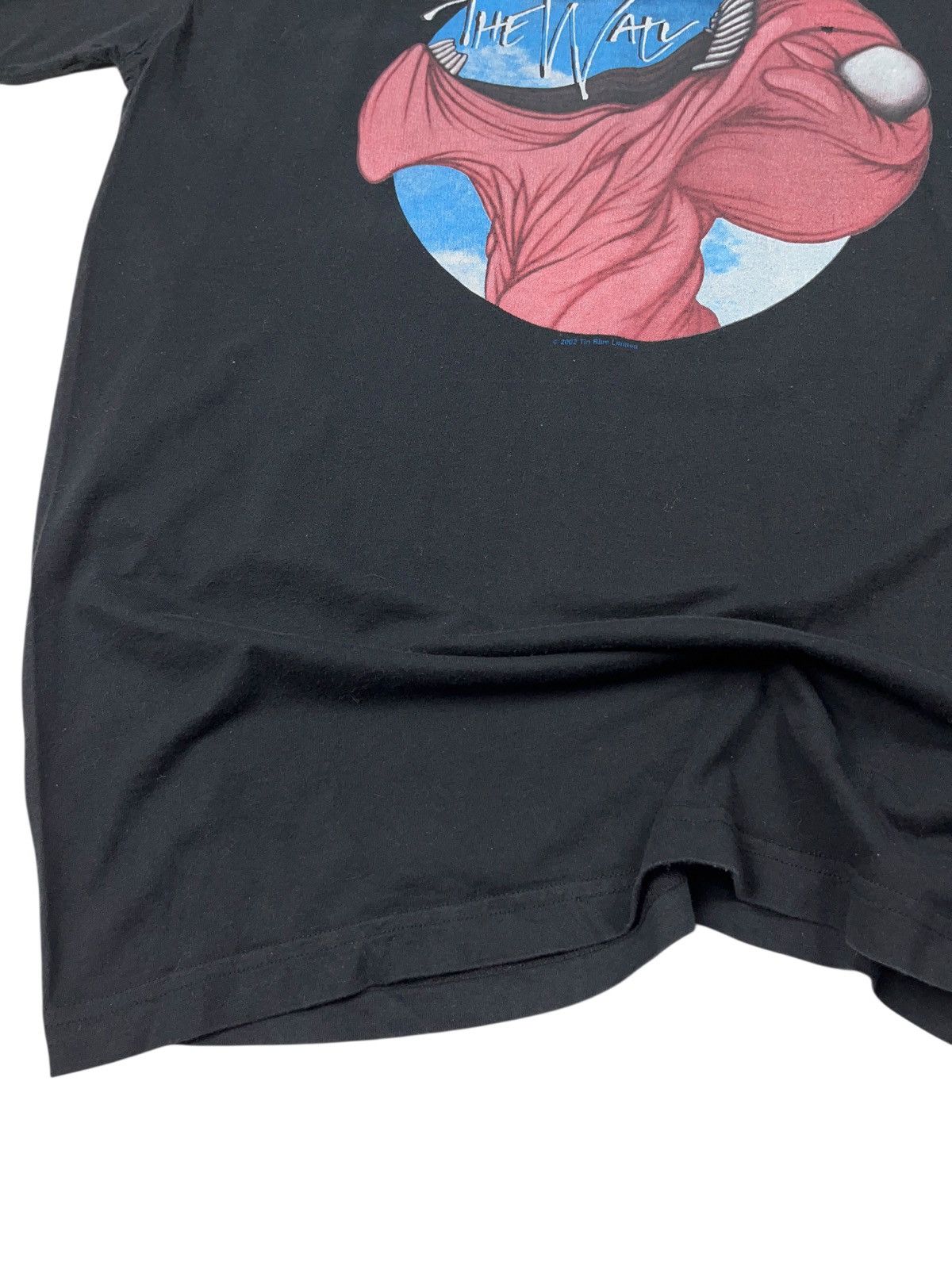 Band Tees Vintage 2002 Pink Floyd The Wall Monster Tee King Crimson Size US XL / EU 56 / 4 - 2 Thumbnail