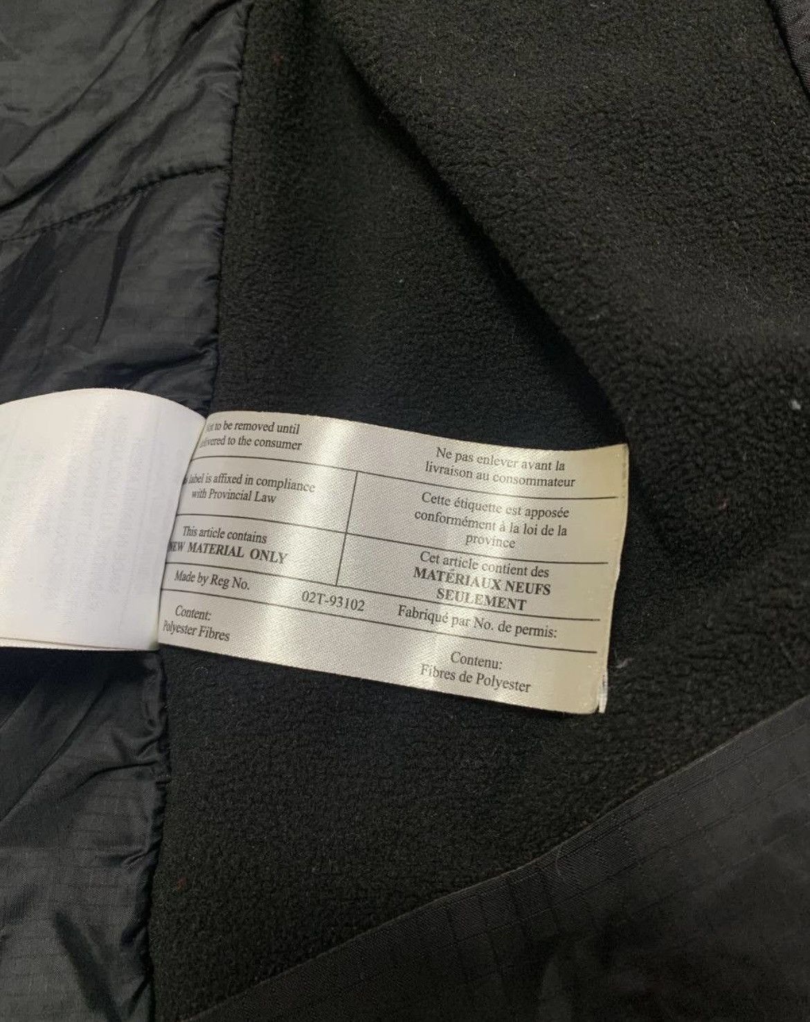 Arc'teryx Arc teryx atom lt leaf Size US L / EU 52-54 / 3 - 6 Thumbnail