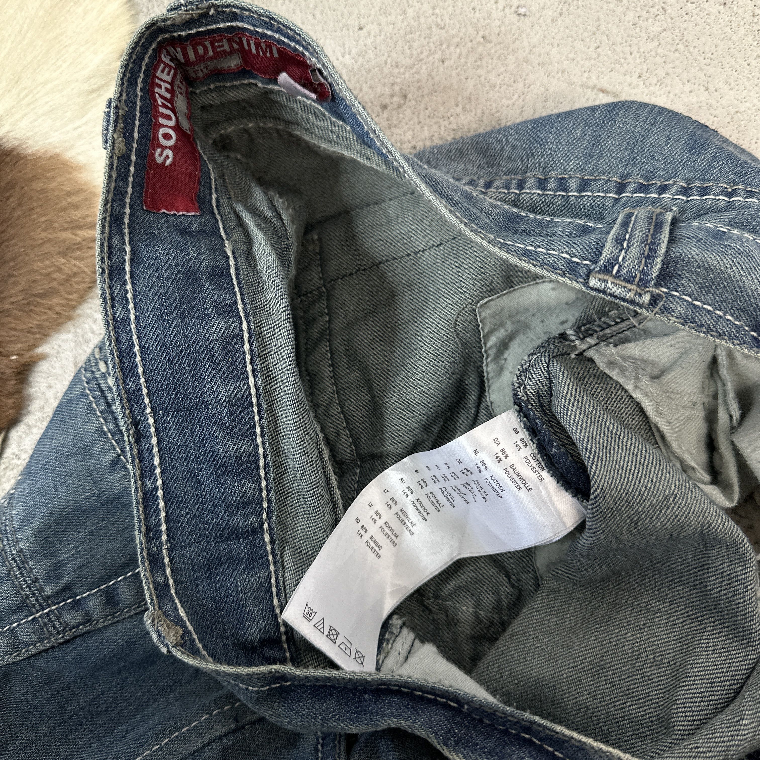 Vintage Vintage Wide Leg Y2K Jeans Size 33" - 2 Thumbnail