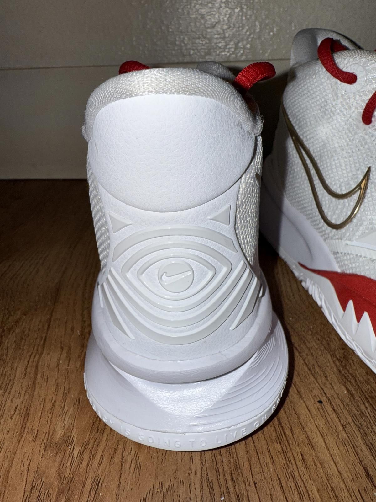 Nike Nike Kyrie 7 White University Red Size US 6.5 / EU 39-40 - 10 Thumbnail