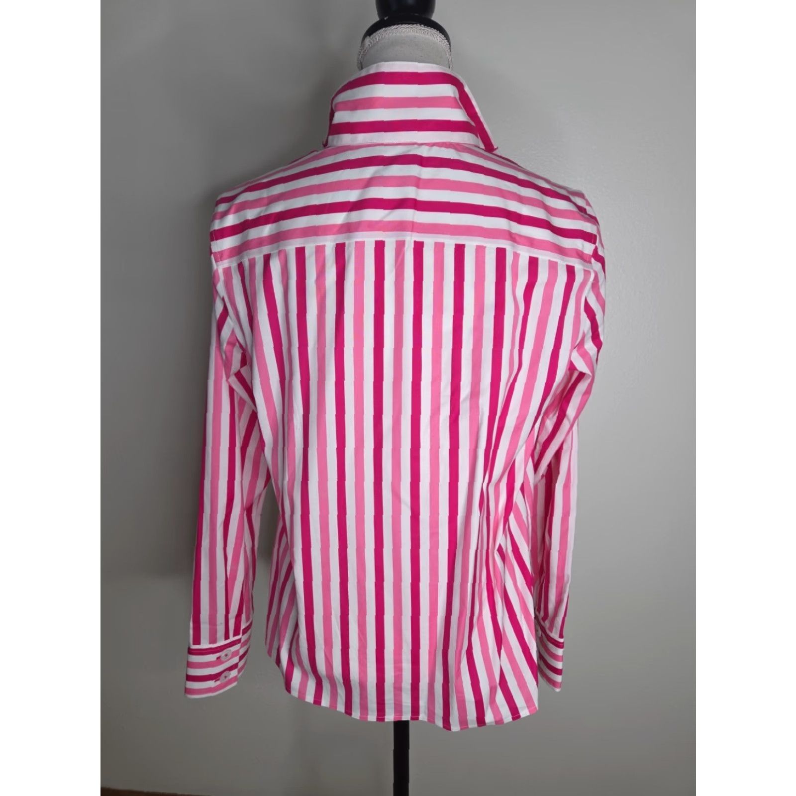 Talbots Talbots Shirt Striped Button-Up Women Small White Cozy Classic Preppy 90s Talbots Joyful Non-iron Popover Printed Long Sleeve Shirt Small Pink Size S / US 4 / IT 40 - 6 Thumbnail