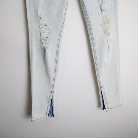 Rag & Bone Rag & Bone Zipper Capri Distressed Shredded Bleachout Jean Size 29" - 3 Thumbnail