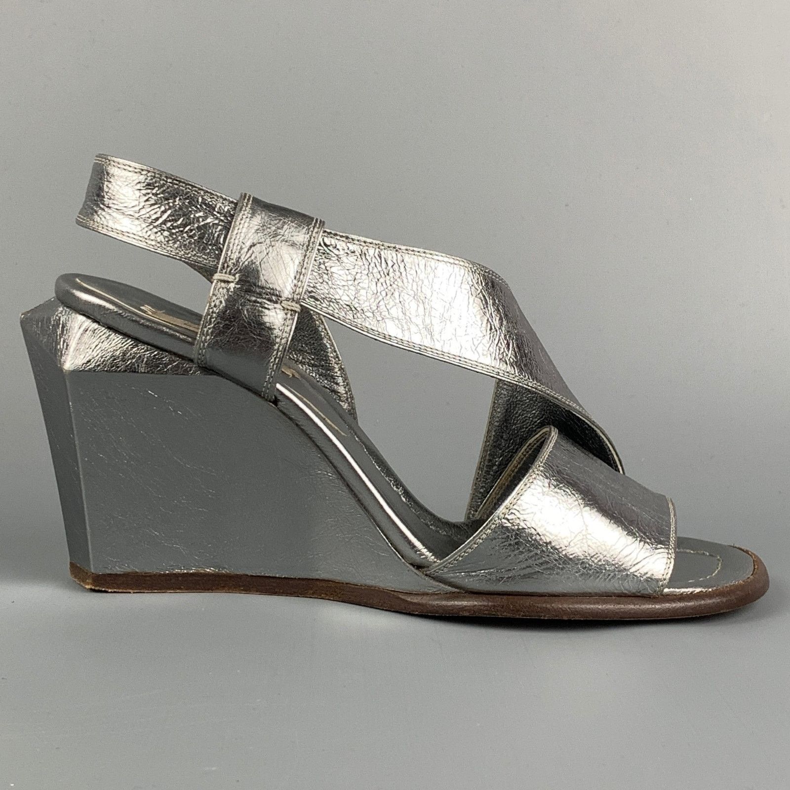Marc Jacobs MARC JACOBS Size 7 Silver Leather Wedge Nickel Sandals Size US 7 / IT 37 - 1 Thumbnail