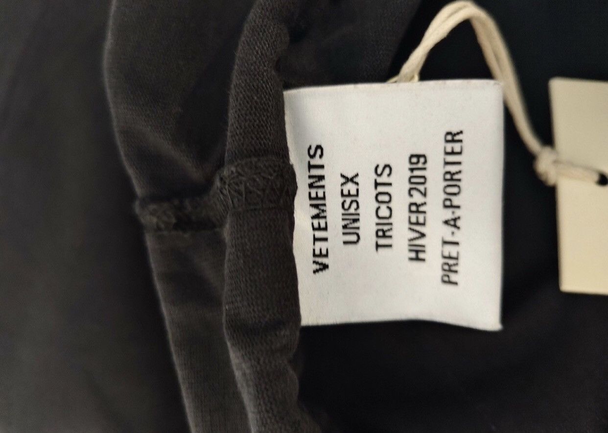 Vetements Vetements Patch Hoodie 2412-Nextarrow Size US M / EU 48-50 / 2 - 4 Thumbnail