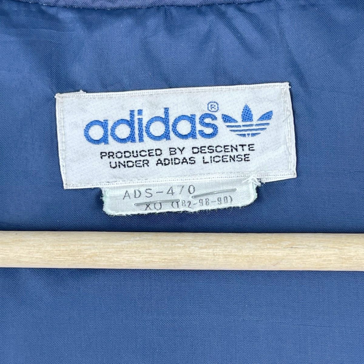 Adidas × Vintage 90’s AdidasTrefoil Logo Padded Jacket Size US M / EU 48-50 / 2 - 7 Thumbnail