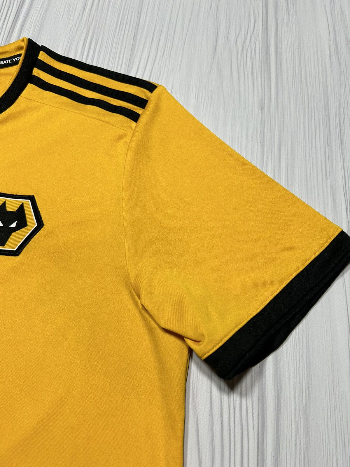 Adidas Wolverhampton 2018/19 Adidas Soccer Jersey Size L Size US L / EU 52-54 / 3 - 9 Thumbnail