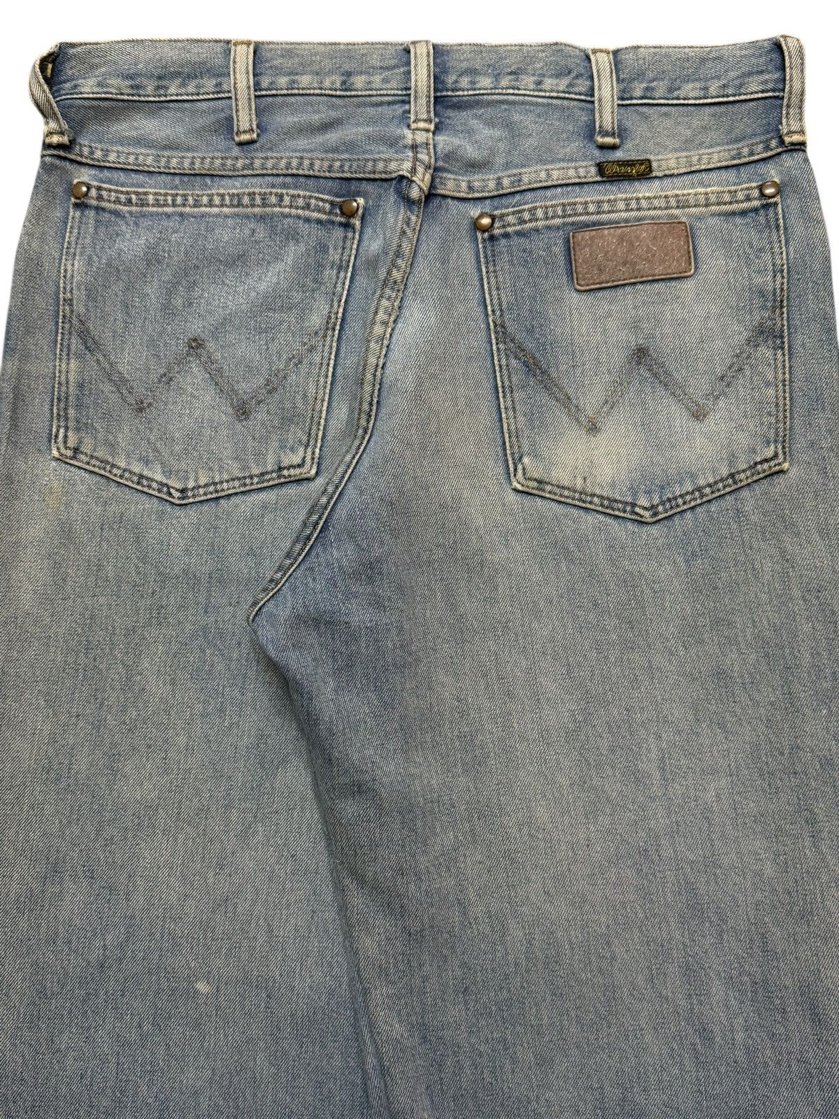 Wrangler Vintage 90s Wrangler Blue Faded Wash Distressed Wide Leg Size US 32 / EU 48 - 5 Thumbnail