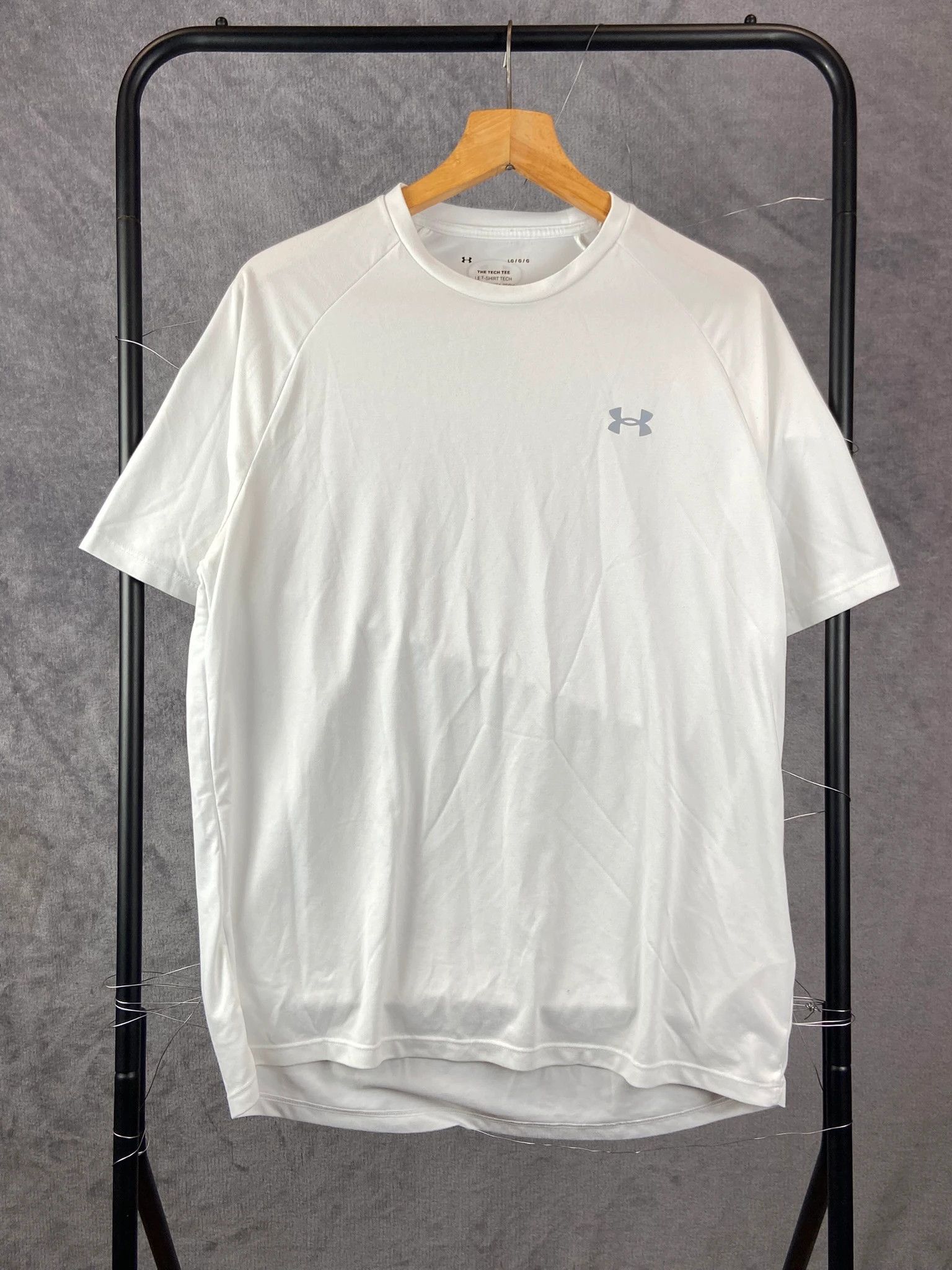 Under Armour Under Armour White Sport Tee / Minimal Athletic (L) Size US L / EU 52-54 / 3 - 1 Thumbnail